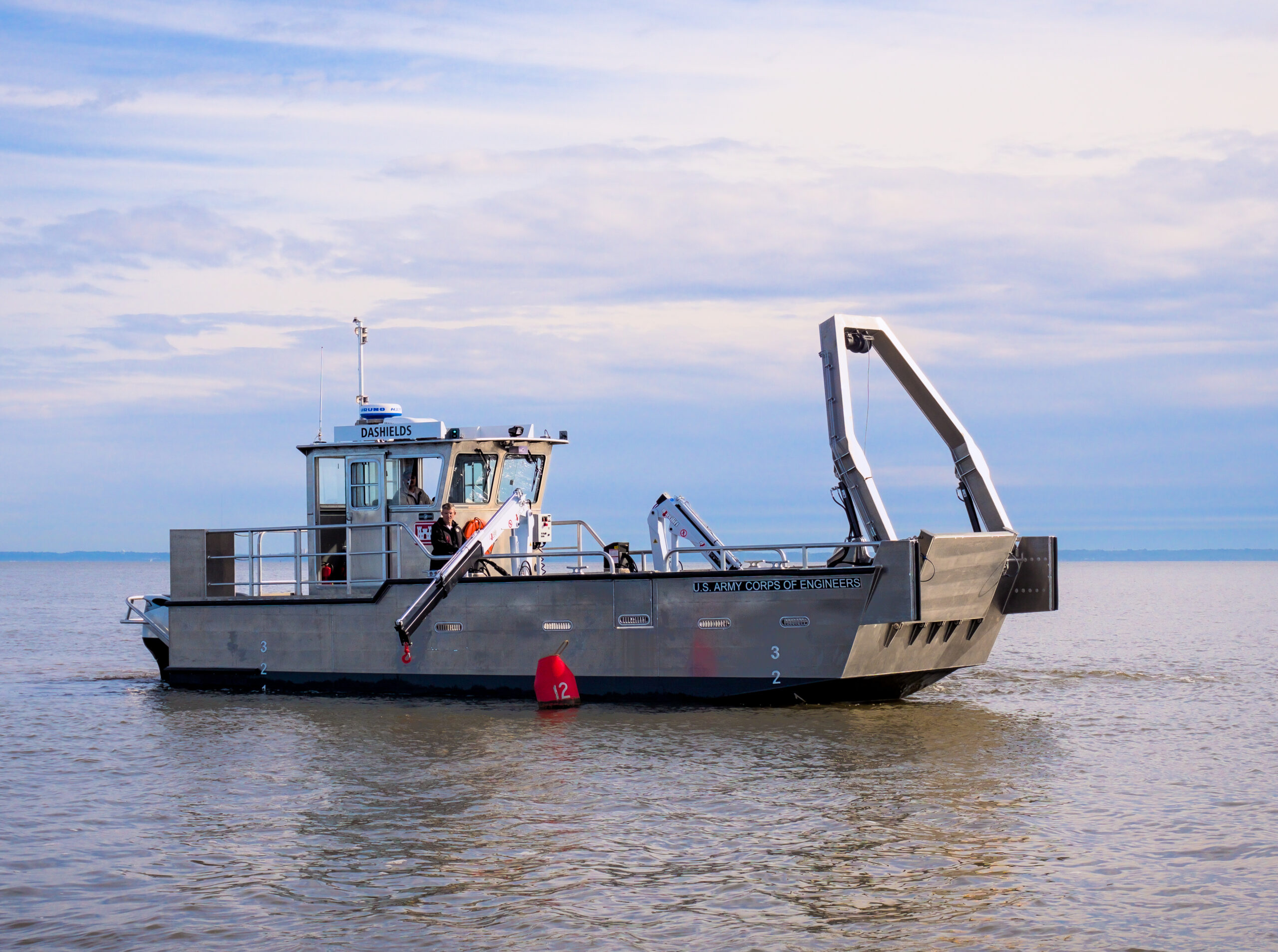 explorer 40 us army corps boat